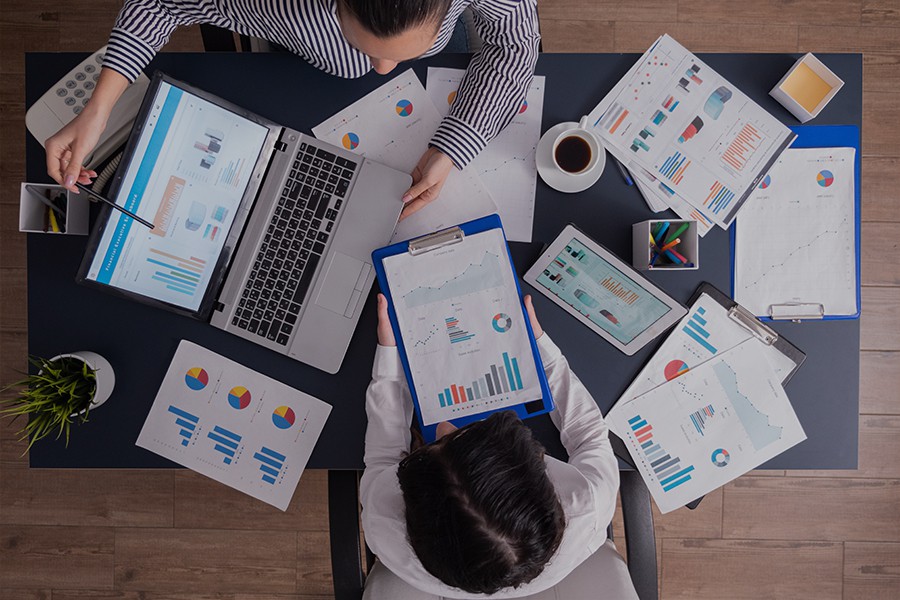 From-Clicks-to-Conversions-Unlocking-Maximum-ROI-with-Effective-Strategies