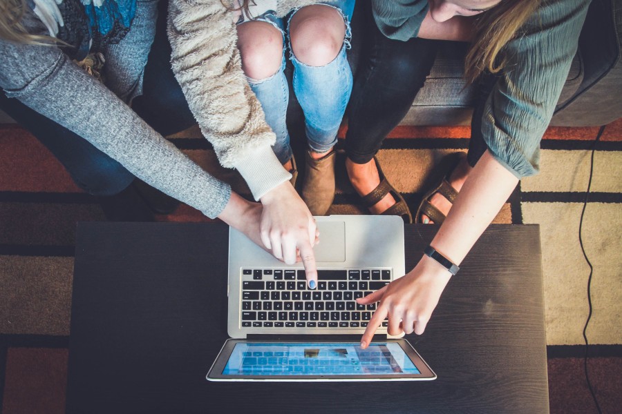 How-to-Make-Your-Clients-LOYAL-Advertising-Agencies-Version
