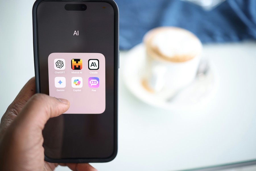 10-Best-AI-Tools-That-Can-Help-You-in-Your-Social-Media-Marketing