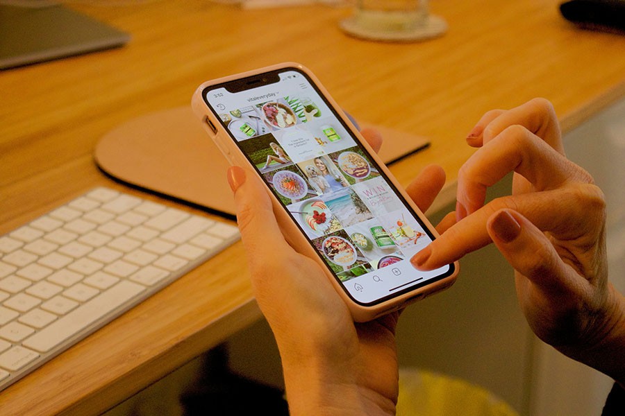 20-Verbal-and-20-Visual-Hooks-You-Can-Use-in-Your-Social-Media-Videos-to-Get-Millions-of-Views
